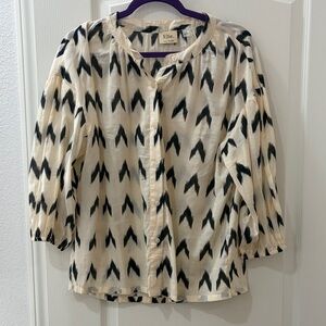 Elie Tahari Beige and Black Chevron Blouse